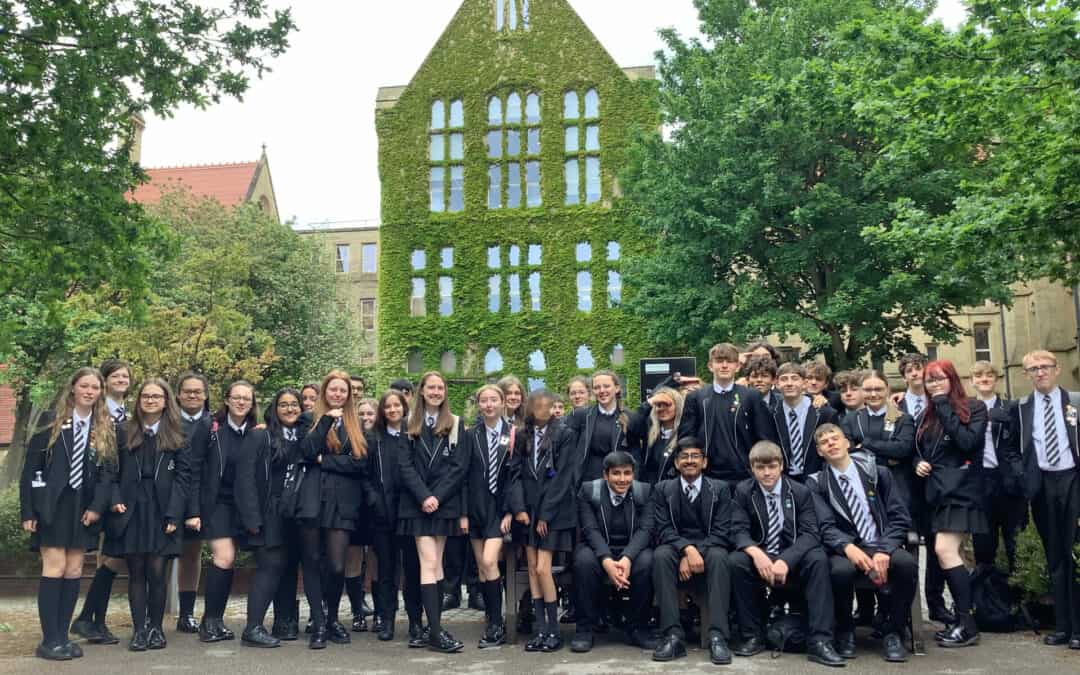 Year 10 students take a trip to the University of Manchester
